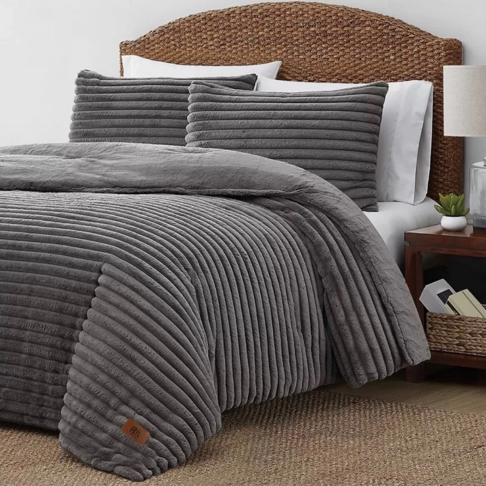 Frye Faux Fur Comforter Set